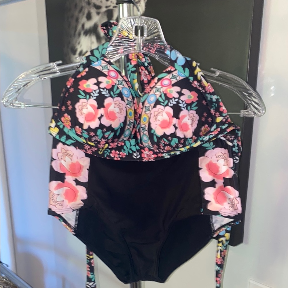 Floral Retro Black Swimsuit